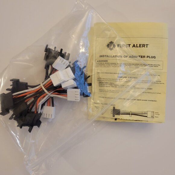 NEW First Alert Hardwired Adapter Plug (12-Pack) - Picture 3 of 3